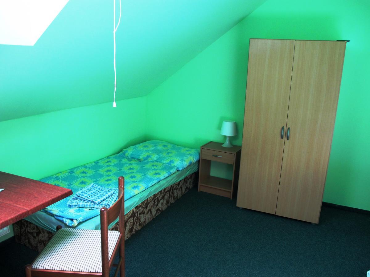 Hotel U Lisky Hostka  Eksteriør billede